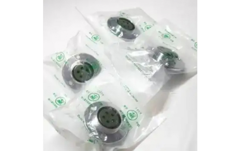 進(jìn)口 nanabosi 七星科學(xué) 金屬連接器 NWPC642ADF31  中繼適配器